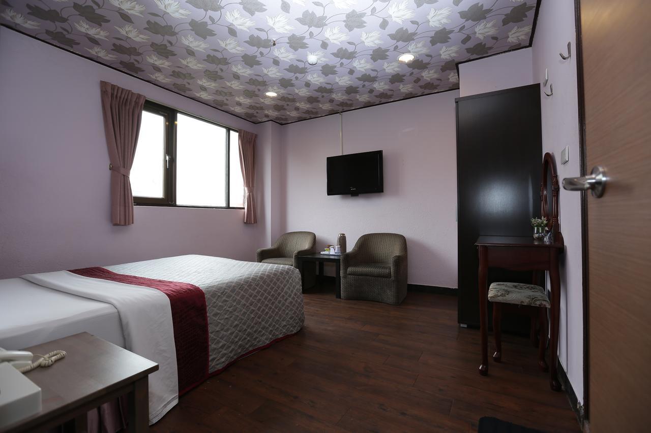 Sofu Hotel Taipei Exterior photo